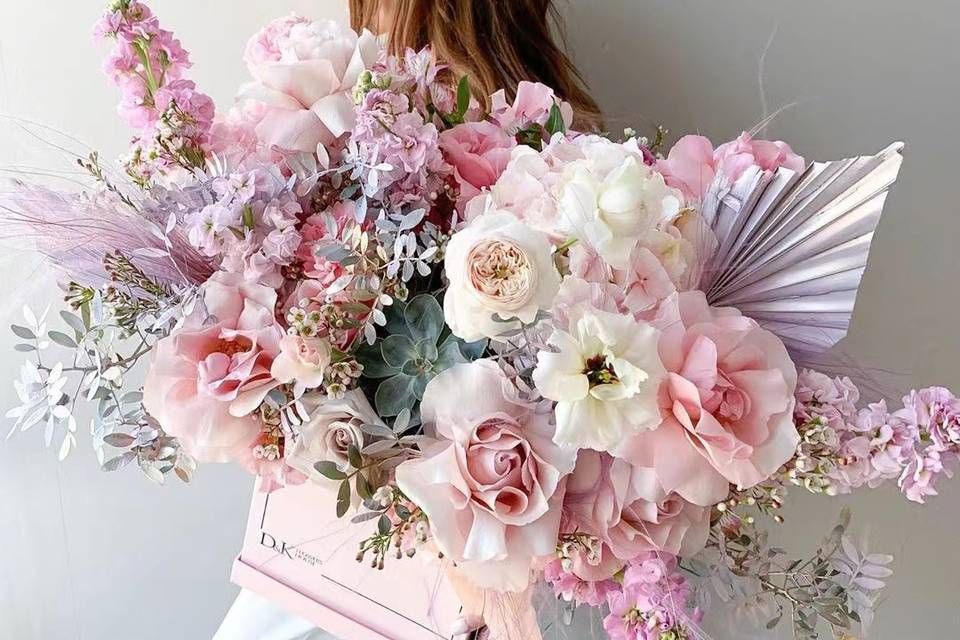 Affordable Blooms at Chobham Flowers: Cheap Flowers Online with Free Delivery Across the UK