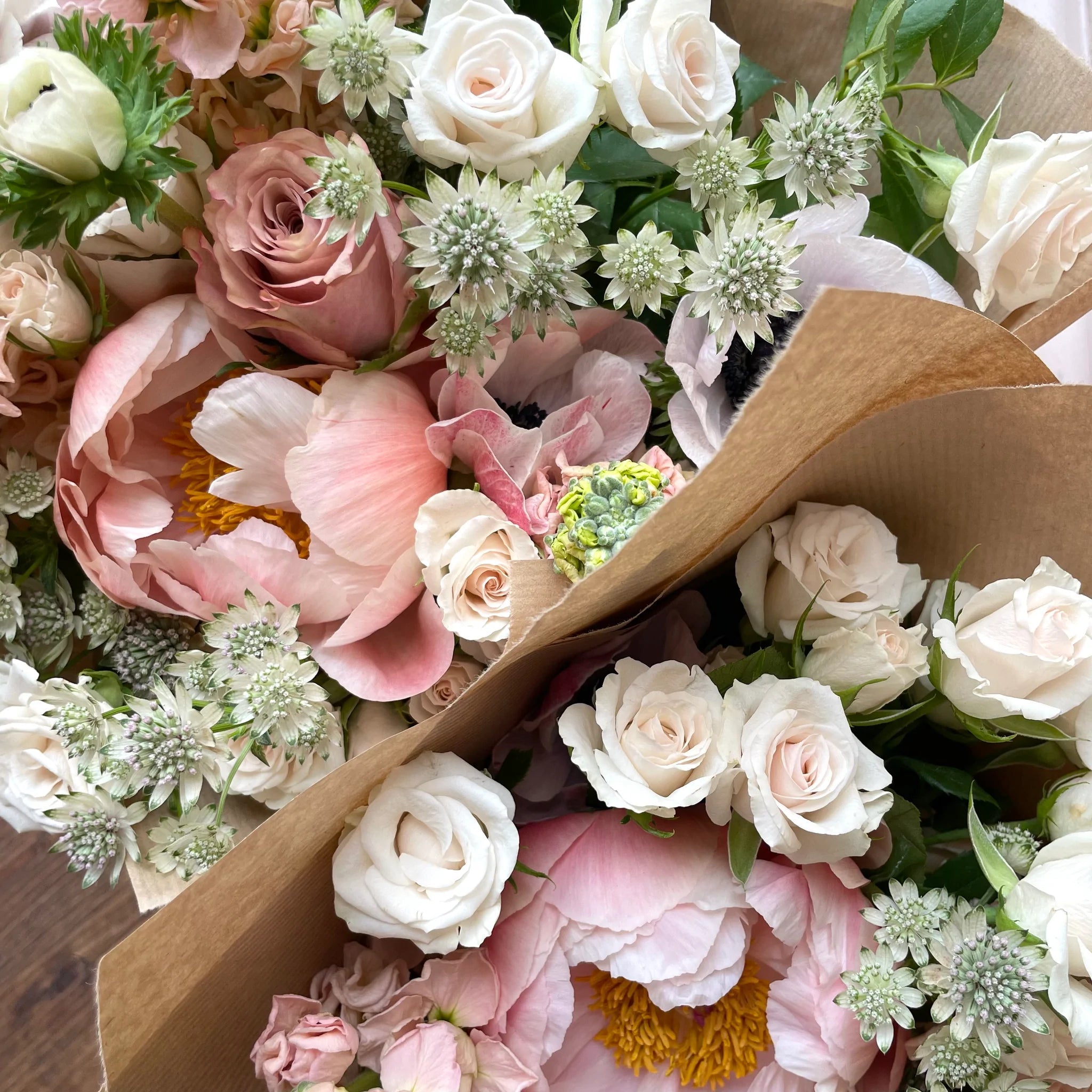 Gift-wrapping - Chobham Flowers 